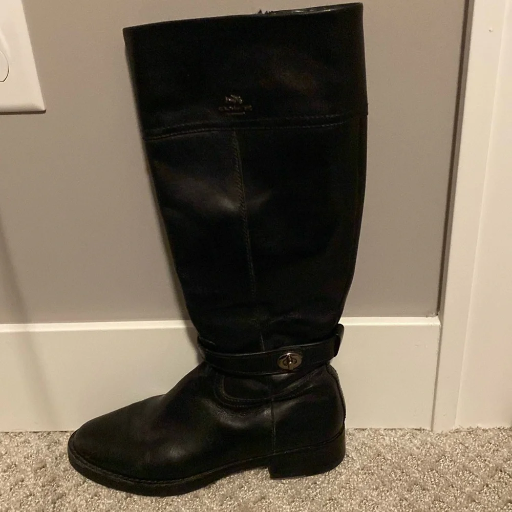 Coach Black Boots - Picture 1 of 7